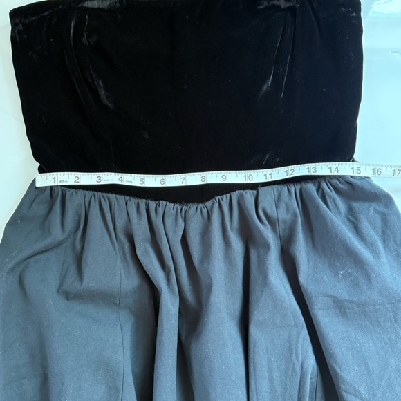 New Reformation St. Louis Strapless Dress Women Size 12 Black Velvet Party - Picture 14 of 16
